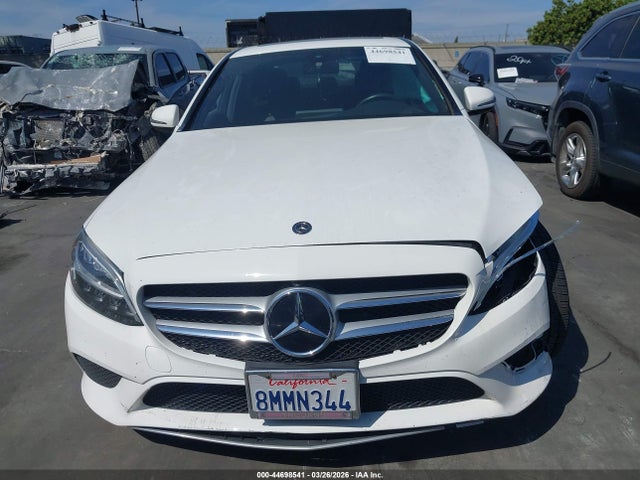 2020 Mercedes-benz C 300 მანქანა იყიდება აუქციონზე, vin: 55SWF8DBXLU329750, აუქციონის ნომერი: 44698541