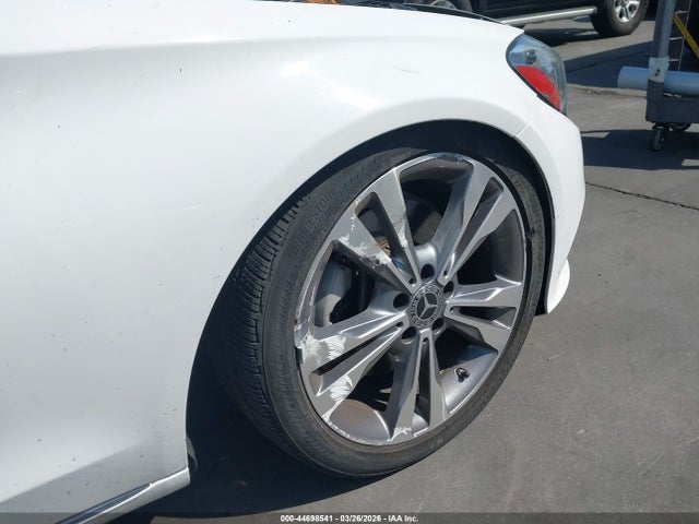 2020 Mercedes-benz C 300 მანქანა იყიდება აუქციონზე, vin: 55SWF8DBXLU329750, აუქციონის ნომერი: 44698541