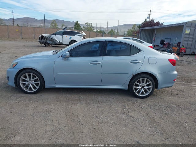 Продаж на аукціоні авто 2011 Lexus Is 250, vin: JTHCF5C22B5044835, номер лоту: 44698569