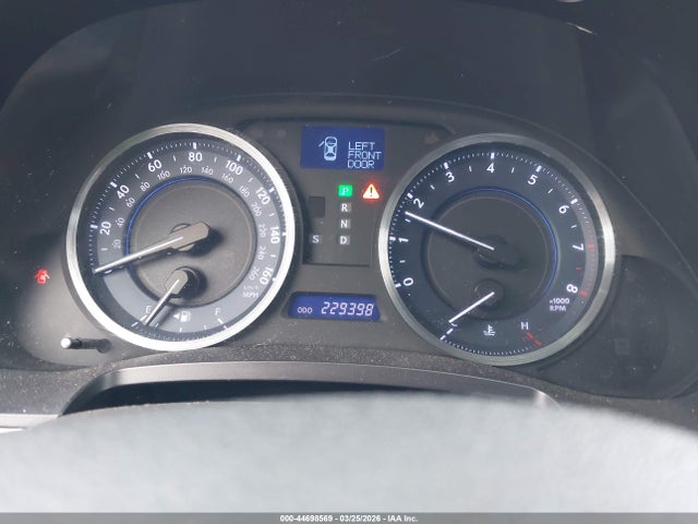 Продаж на аукціоні авто 2011 Lexus Is 250, vin: JTHCF5C22B5044835, номер лоту: 44698569