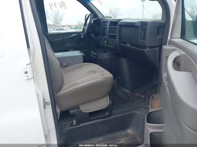 2013 CHEVROLET EXPRESS 3500 1GCZGTCA7D1161907 Photo 4