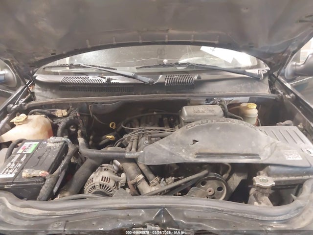 2004 Jeep Grand Cherokee Laredo მანქანა იყიდება აუქციონზე, vin: 1J4GW48S04C180301, აუქციონის ნომერი: 44698579