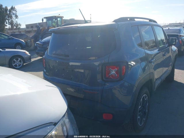 Jeep Renegade Trailhawk 2015 ZACCJBCT4FPB90366 Image 16