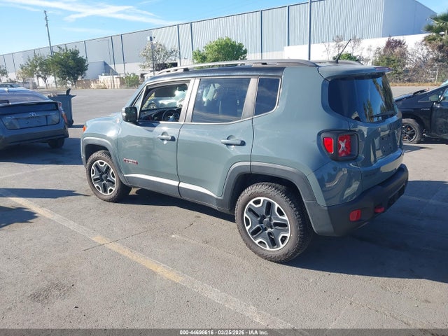 2015 JEEP RENEGADE ZACCJBCT4FPB90366 Photo 2