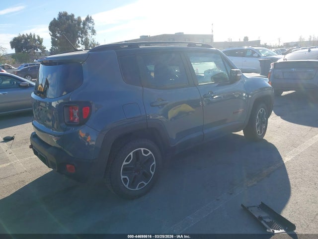 2015 JEEP RENEGADE ZACCJBCT4FPB90366 Photo 3