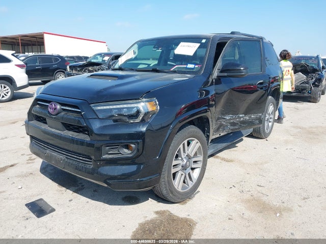 44698623 :رقم المزاد ، JTESU5JR8P6089925 vin ، 2023 Toyota 4runner Trd Sport مزاد بيع