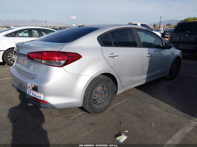 3KPFK4A73HE131403 KIA FORTE LX