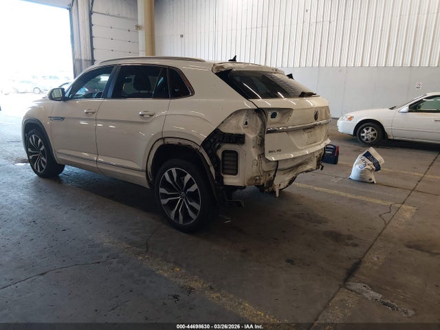 2021 Volkswagen Atlas Cross Sport 3.6l V6 Sel/3.6l V6 Sel R-line მანქანა იყიდება აუქციონზე, vin: 1V2SE2CA1MC224603, აუქციონის ნომერი: 44698630