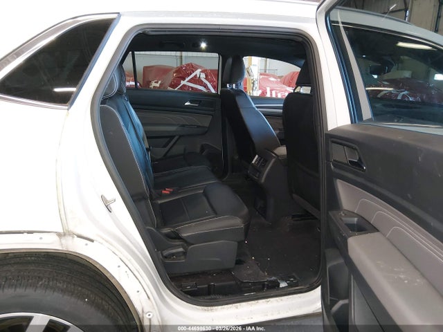 2021 Volkswagen Atlas Cross Sport 3.6l V6 Sel/3.6l V6 Sel R-line მანქანა იყიდება აუქციონზე, vin: 1V2SE2CA1MC224603, აუქციონის ნომერი: 44698630