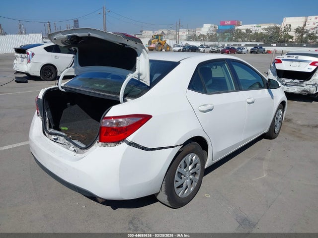 Toyota COROLLA LE 2017 2T1BURHE9HC926108 Image 4