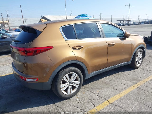 Продажа на аукционе авто 2017 Kia Sportage Lx, vin: KNDPM3AC7H7088478, номер лота: 44698642