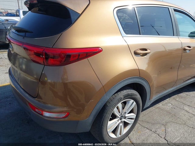 Продажа на аукционе авто 2017 Kia Sportage Lx, vin: KNDPM3AC7H7088478, номер лота: 44698642
