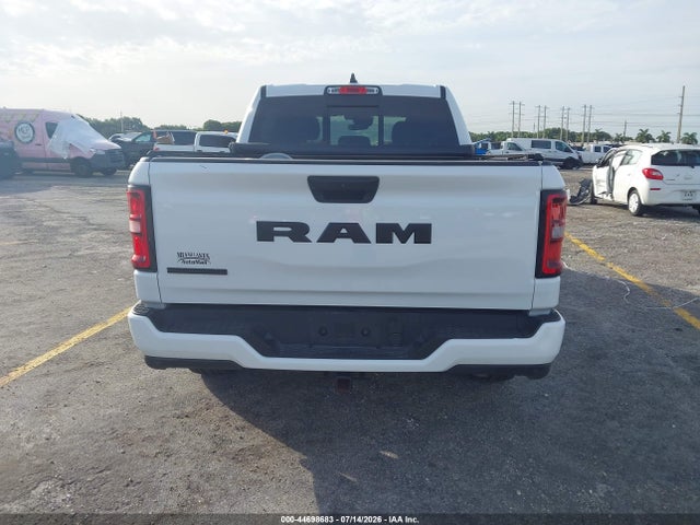 44698683 :رقم المزاد ، 1C6RREFG3SN570196 vin ، 2025 Ram 1500 Big Horn  4x2 5'7 Box مزاد بيع