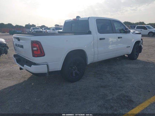 44698683 :رقم المزاد ، 1C6RREFG3SN570196 vin ، 2025 Ram 1500 Big Horn  4x2 5'7 Box مزاد بيع