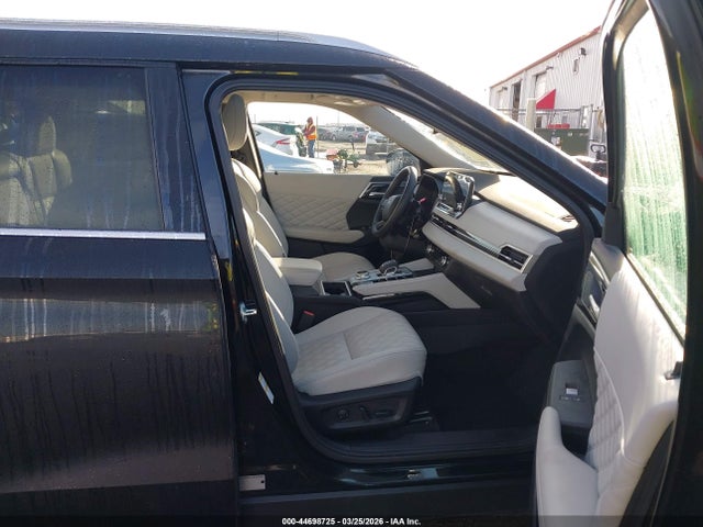 2025 MITSUBISHI OUTLANDER PHEV JA4T5WA99SZ002112 Photo 4