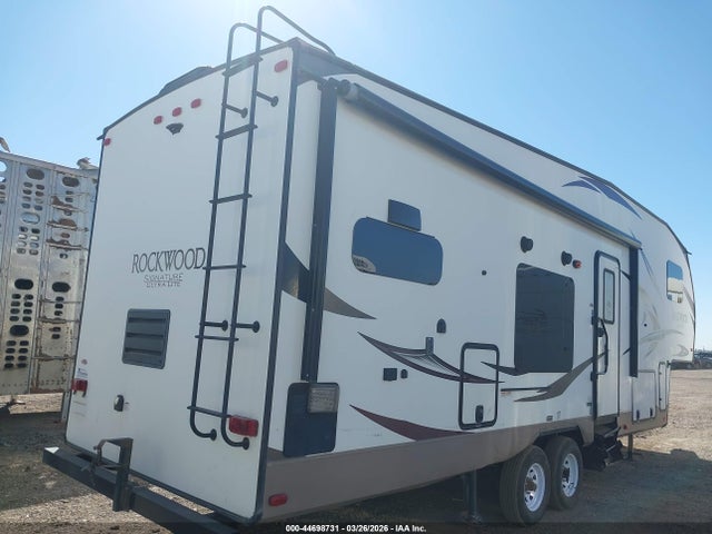 Продаж на аукціоні авто 2017 Forest River Rockwood, vin: 4X4FRLD28H1876165, номер лоту: 44698731
