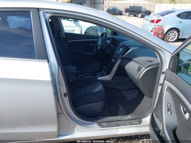KMHD35LH8GU286704 Hyundai ELANTRA GT