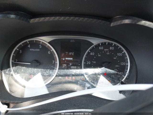 2024 Nissan Versa 1.6 S მანქანა იყიდება აუქციონზე, vin: 3N1CN8DV2RL926227, აუქციონის ნომერი: 44698755