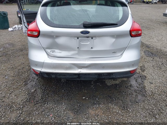 Ford FOCUS SE 2016 1FADP3K24GL226361 Image 6