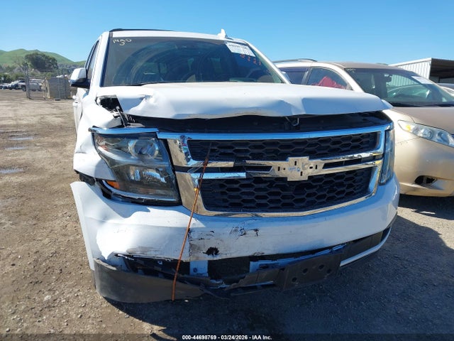 1GNSCBKC5JR256075 Chevrolet Tahoe Lt