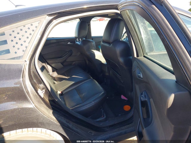 Ford FOCUS ST 2014 1FADP3L97EL254731 Image 8