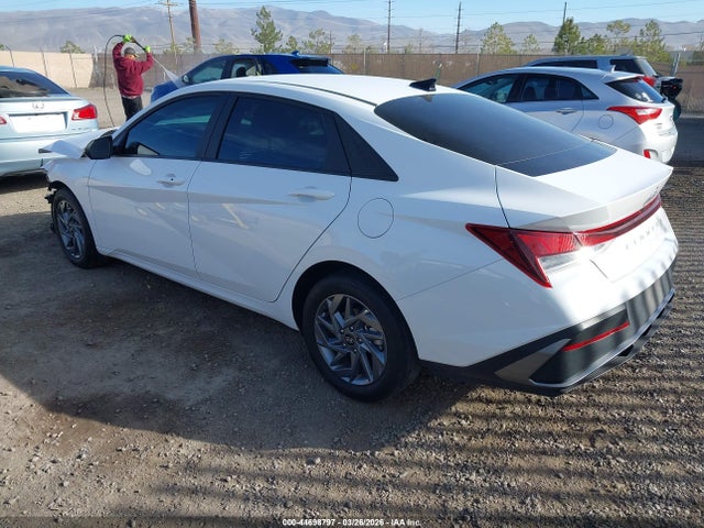 44698797 :رقم المزاد ، KMHLM4DG3RU730650 vin ، 2024 Hyundai Elantra Sel مزاد بيع