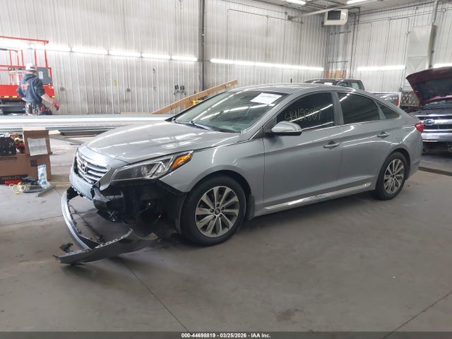 Продажа на аукционе авто 2016 Hyundai Sonata Sport, vin: 5NPE34AF3GH340716, номер лота: 44698819