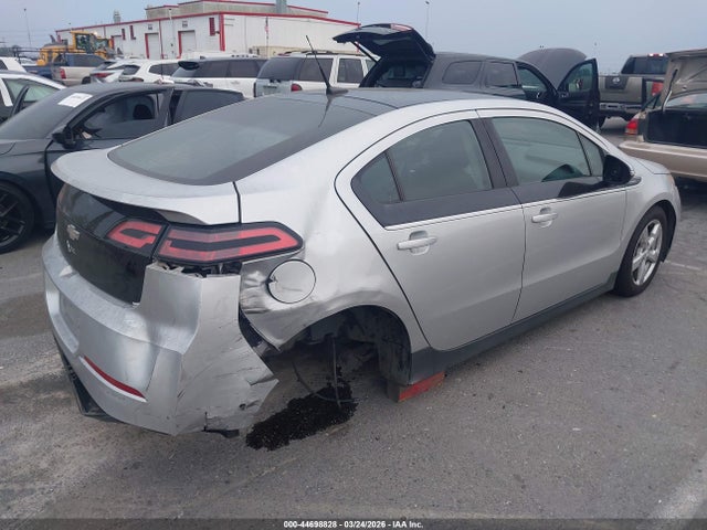 2011 CHEVROLET VOLT 1G1RC6E42BU103955 Photo 3