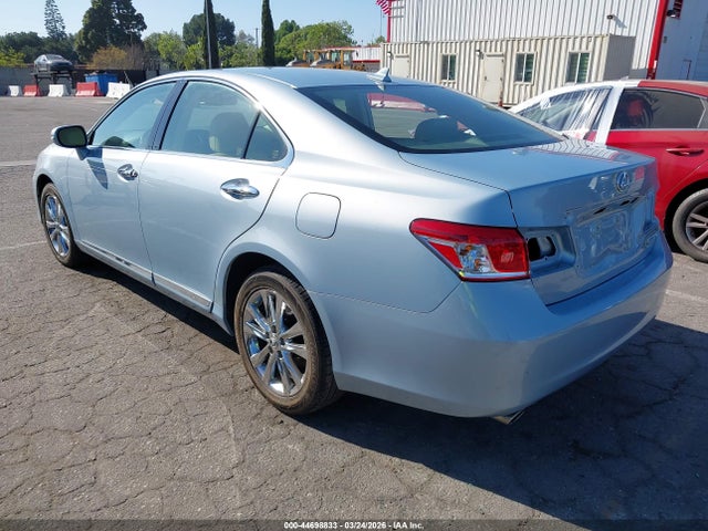 44698833 :رقم المزاد ، JTHBK1EG6B2465368 vin ، 2011 Lexus Es 350 مزاد بيع
