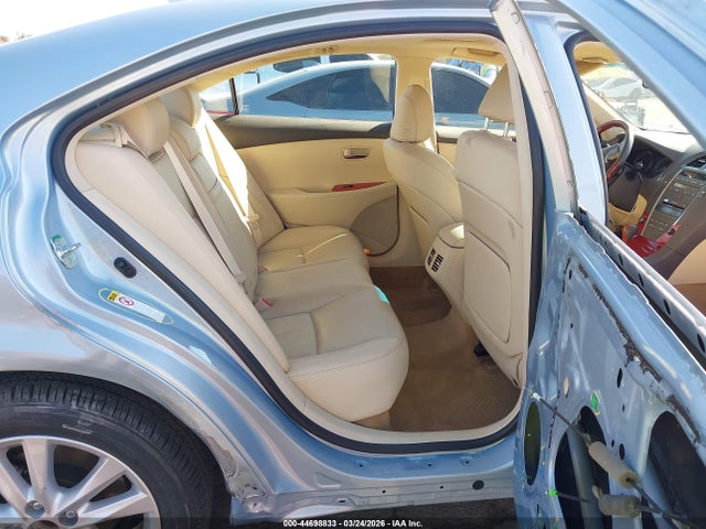44698833 :رقم المزاد ، JTHBK1EG6B2465368 vin ، 2011 Lexus Es 350 مزاد بيع