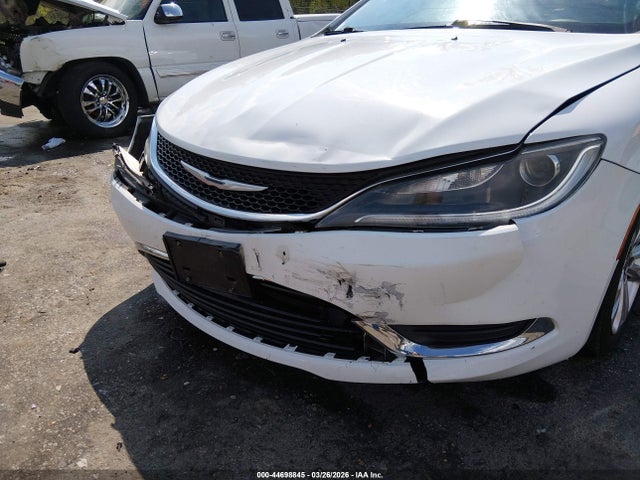 Продаж на аукціоні авто 2015 Chrysler 200 Limited, vin: 1C3CCCAB1FN571633, номер лоту: 44698845