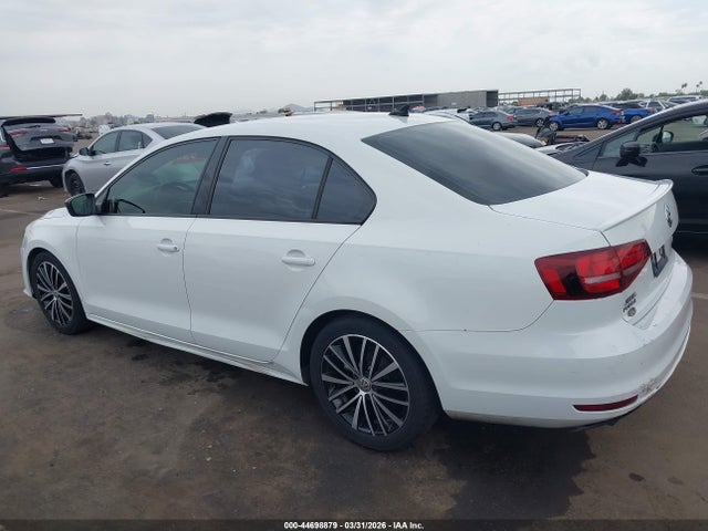 3VWD17AJXGM270114 Volkswagen Jetta 1.8t Sport