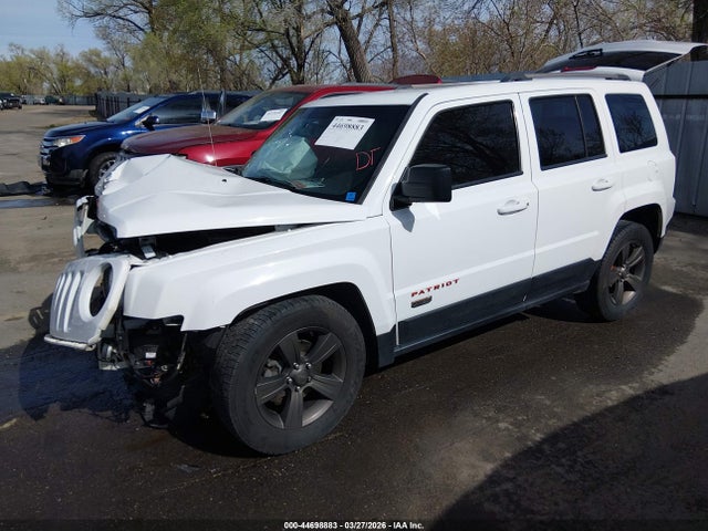 1C4NJPBB1GD754490 Jeep Patriot 75th Anniversary