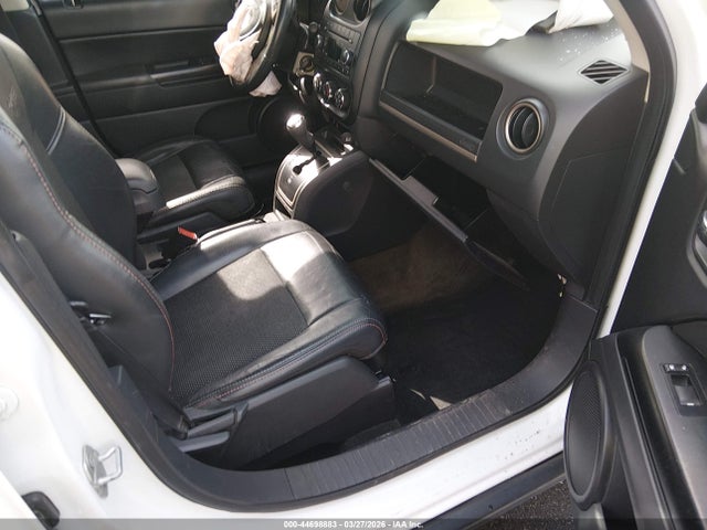 1C4NJPBB1GD754490 Jeep Patriot 75th Anniversary