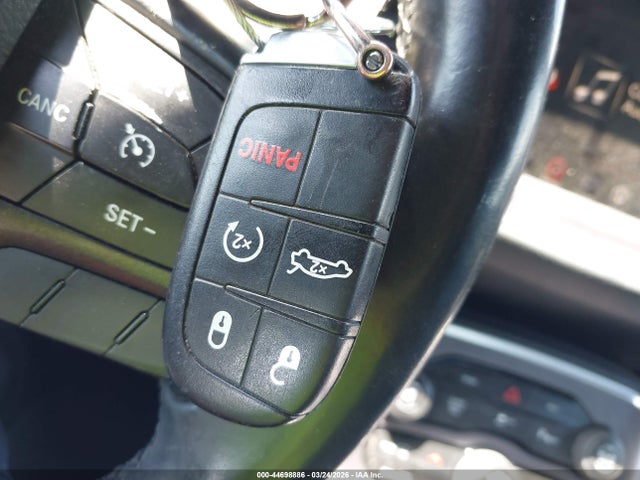 Продажа на аукционе авто 2016 Dodge Challenger Sxt, vin: 2C3CDZAG0GH354421, номер лота: 44698886
