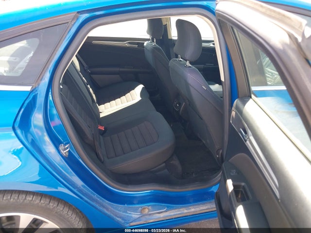 3FA6P0T93KR274799 Ford FUSION SE