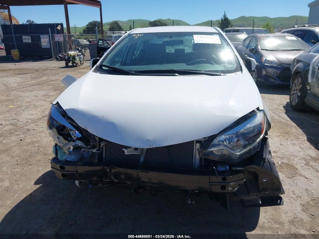 Toyota COROLLA L 2015 5YFBURHE3FP339268 Image 13