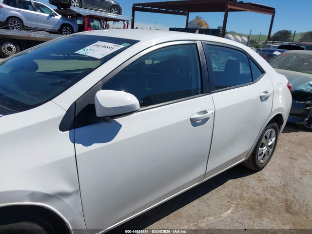 Toyota COROLLA L 2015 5YFBURHE3FP339268 Image 15