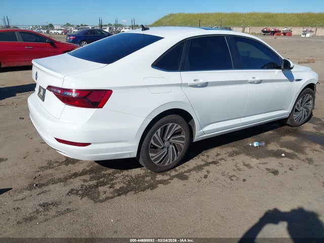 3VWE57BU7MM051057 Volkswagen Jetta 1.4t Sel