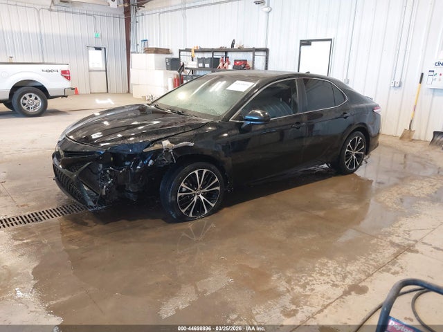 4T1G11AKXLU326379 Toyota CAMRY SE
