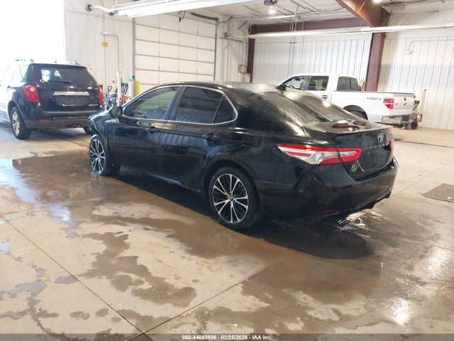 4T1G11AKXLU326379 Toyota CAMRY SE
