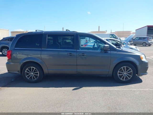 Продажа на аукционе авто 2017 Dodge Grand Caravan Sxt, vin: 2C4RDGCG0HR806015, номер лота: 44698897