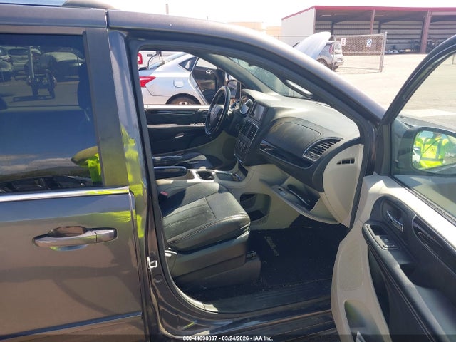 Продажа на аукционе авто 2017 Dodge Grand Caravan Sxt, vin: 2C4RDGCG0HR806015, номер лота: 44698897