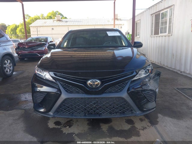 JTNB11HK1J3058096 Toyota CAMRY SE