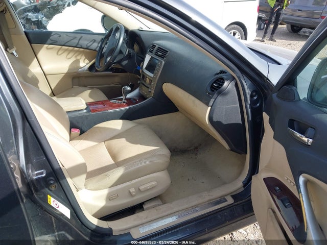 2006 Lexus Is 250 მანქანა იყიდება აუქციონზე, vin: JTHCK262865005663, აუქციონის ნომერი: 44698923