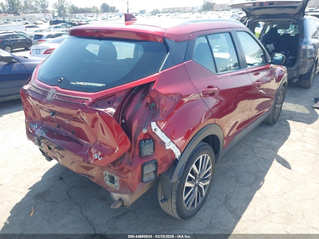 2021 NISSAN KICKS 3N1CP5CV8ML531942 Photo 3