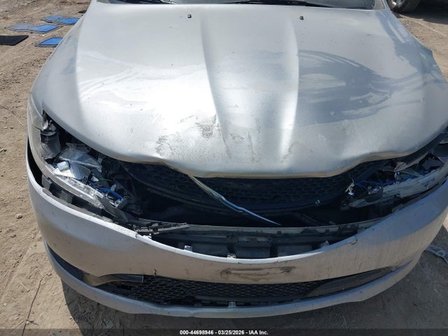 Auction sale of the 2015 Chrysler 200 S, vin: 1C3CCCBG1FN691006, lot number: 44698946