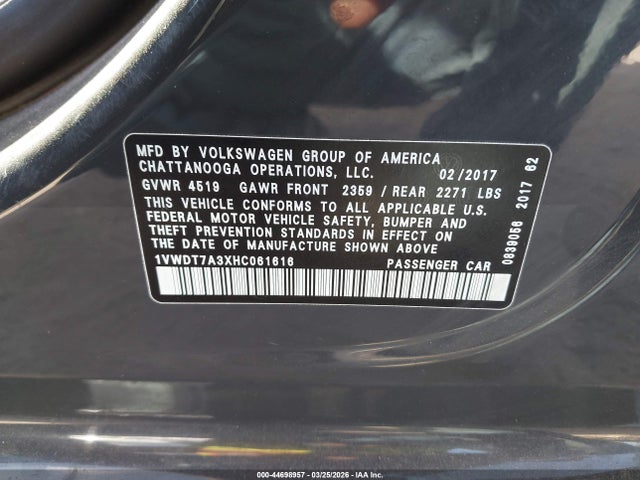 1VWDT7A3XHC061616 Volkswagen Passat 1.8t R-line