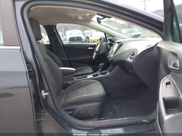 2017 CHEVROLET CRUZE 1G1BE5SM2H7272987 Photo 4