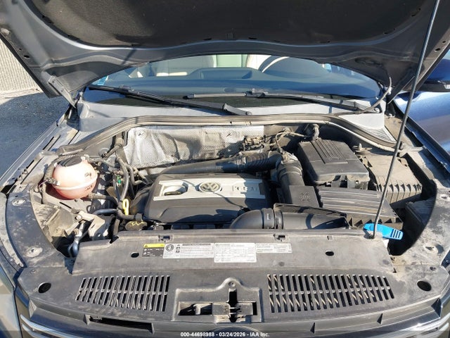WVGAV7AX2GW591557 Volkswagen Tiguan Sel